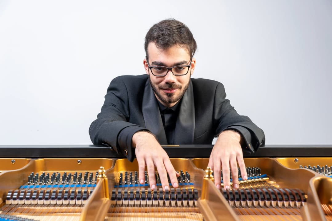 Tomás Profile photo